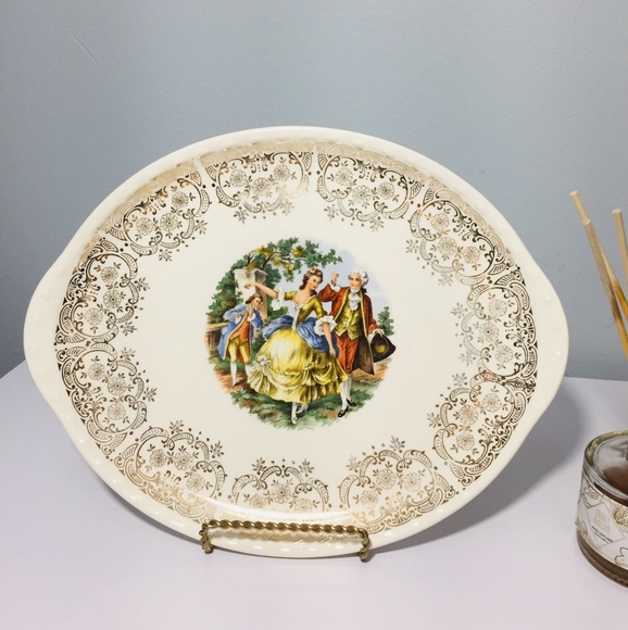 1982, platter plate served Vintage Victorian.  Exc - Picture 5 of 14